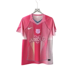 Diseño Azulgrana X Carol G 2025-26