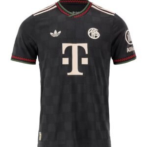 Bayern München 2025/26 3º Equipación